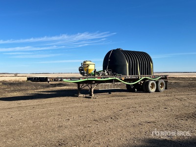 1998 40 ft T/A Equipment Trailer