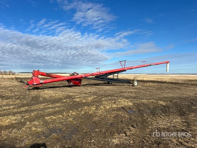 Wheatheart SA1371 13 in x 71 ft Swing Grain Auger