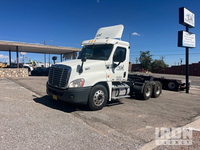 2012 Freightliner Cascadia 6x4 T/A Day Cab Truck Tractor