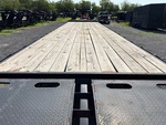 Trailer Chassis with Deck/ Floor Condition