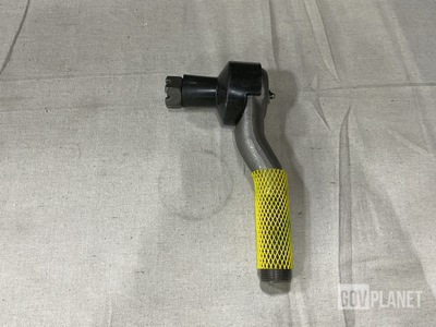 (20) Meritor R230131 Steering Tie Rod Ends
