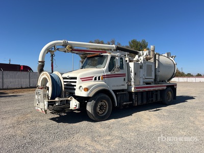 Vac-Con V350SHA on 2001 Sterling L7501 4x2 Vacuum Tanker Truck