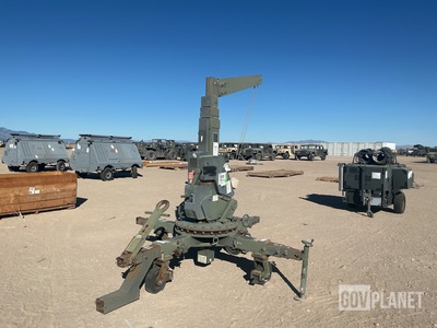 East/West Industries 259D300-5 Portable Floor Crane