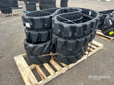 Quantity of (2) 500 mm 92 mm x 78 mm Rubber Tracks (Unused)