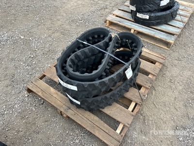 Quantity of (2) 200 mm x 72 mm x 46 mm Rubber Tracks (Unused)