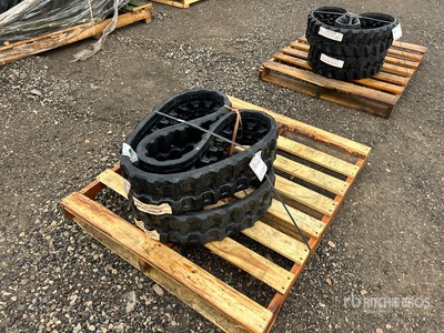 Quantity of (2) 180 x72BD x 35 7"Rubber Tracks (Unused) - Fits Ditch Witch SK300 John Deere CT315 Mammoth 3000MT