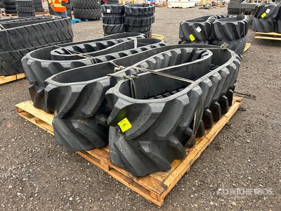 Quantity of (2) 635 mm x 197.6 mm x 46 mm 24" Rubber Tracks (Unused) - Fits John Deere 8RT