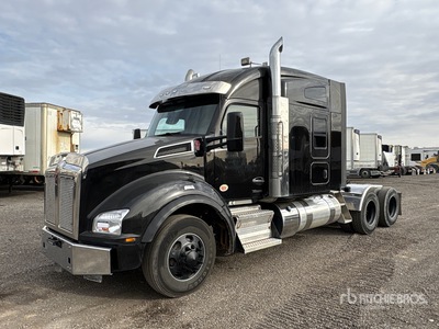 2025 Kenworth T880 6x4 Sleeper Prime Mover