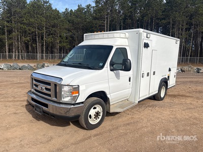 2019 Ford E-350 4x2 Ambulans