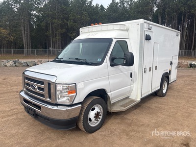 2019 Ford E-350 4x2 Ambulans