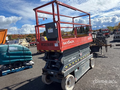 2017 Skyjack SJ III 3226 Electric Scissor Lift
