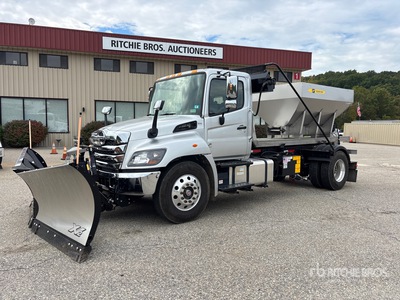 2026 Hino L6 4x2 Camion à système de levage à crochet