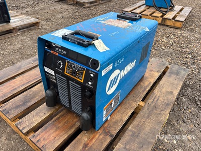 Miller XMT 456 CC/CV 24.4 A Multi-Process Electric Welder (Inoperable)