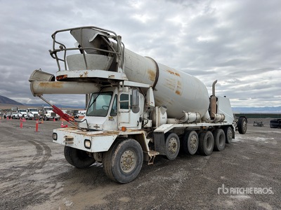2001 Oshkosh S-2146 14x6 Front Discharge Beton-Fahrmischer