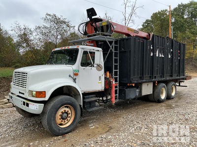 Palfinger PS250 5180 lb Knuckle Boom on 1993 International 6x4 - Palfinger - Flatbed Truck with Crane