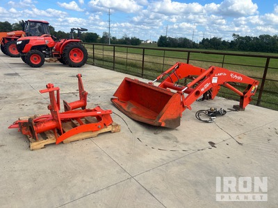 Kubota LA1065A Front Loader Attachment