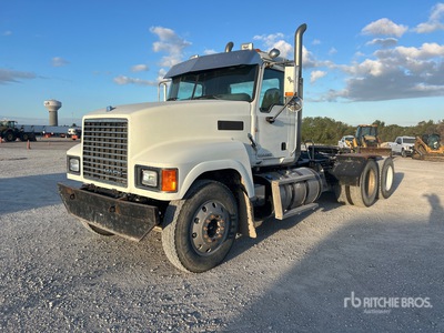 2015 Mack CHU613 6x4 Cabeza Tractora Cabina Corta