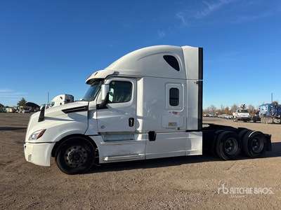 2020 Freightliner Cascadia 126 6x4 T/A Sleeper Truck Tractor