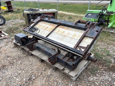 Waltco 86 in Power Lift Gate