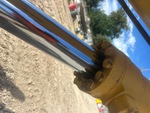 Hydraulics with Bucket Cylinder