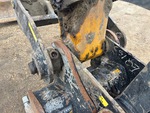 v2 Chassis - Excavator with Pin and Bushings Stick to Bucket