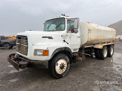 1989 Ford LTA9000 6x4 Water Truck