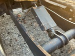 Hydraulics with Blade Lift Cylinder
