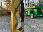 Hydraulics with Bucket Cylinder