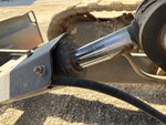 Hydraulics with Blade Lift Cylinder