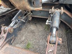 Hydraulics with Blade Lift Cylinder