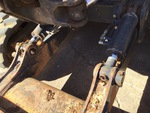 Hydraulics with Blade Lift Cylinder