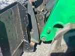 Chassis with Quick Coupler to Arms Pins