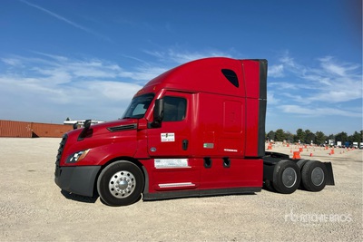 2023 Freightliner Cascadia 126 6x4 T/A Sleeper Truck Tractor