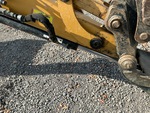 Hydraulics with Thumb Cylinder