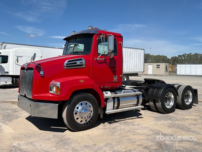 2015 Western Star 4700 6x4 Cabeza Tractora Cabina Corta