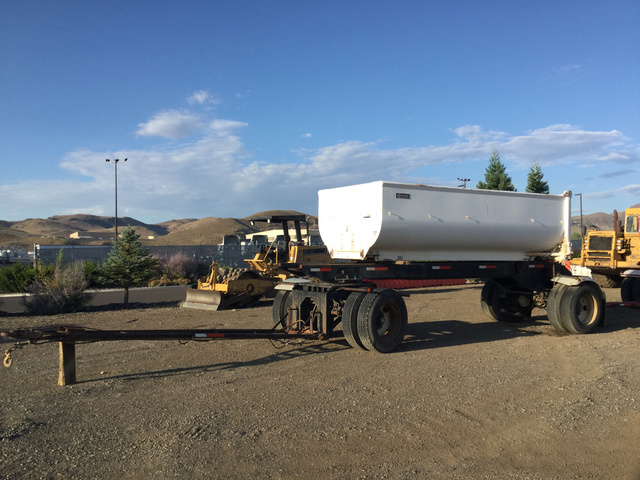 1980 Reliance T/A Transfer Trailer 1980 Reliance T/A Transfer Trailer