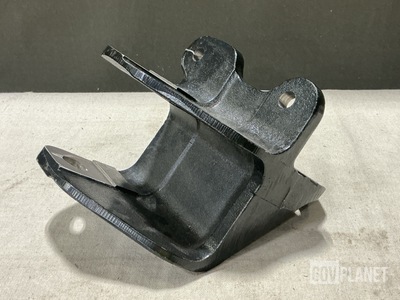 (14) Navistar Defense 3541830C1 Vehicular Components Brackets