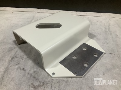 (6) Oshkosh 3808590 Mounting Brackets