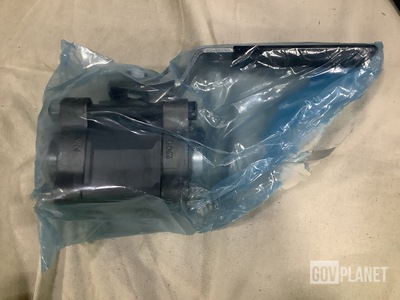 (4) Swagelok S-68TW32P80 Ball Valves