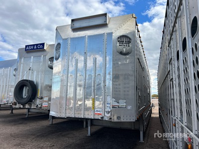 2022 Merritt 52 ft T/A Viehtransportanhänger
