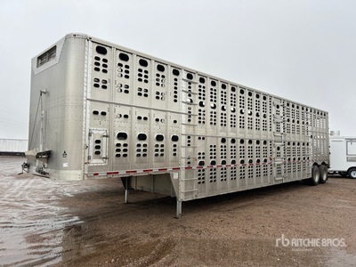 2018 Wilson PSDCL-402 50 ft T/A Livestock Trailer