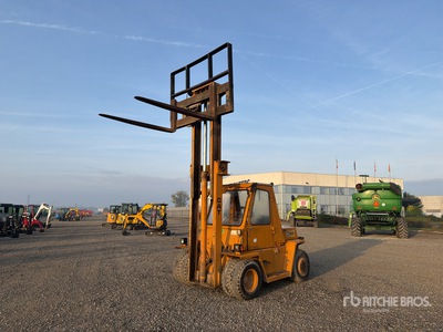 Cat V120 5500 kg Carrelli Elevatori