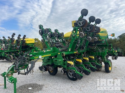 2018 John Deere 1795 23 Row Strip Till Planter