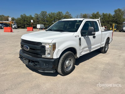 2019 Ford F-250 4x2 Extended Cab Pickup