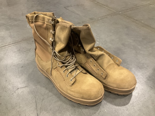 (14) Pairs of Combat Boots