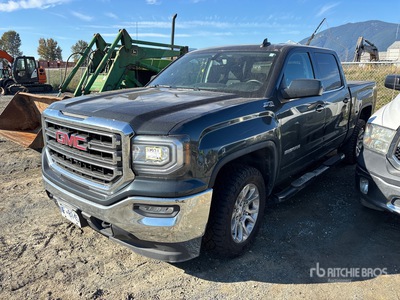 2018 GMC Sierra 1500 SLE 4x4 Crew Cab Pickup (Inoperable)