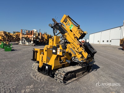 2022 Vermeer PD10R Crawler Mounted Post Driver