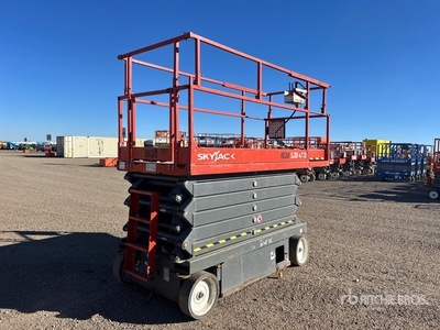 2018 Skyjack SJ4740 Electric Scissor Lift