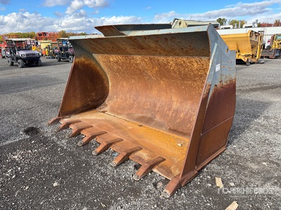 Liebherr 116 in General Purpose Wheel Loader Bucket