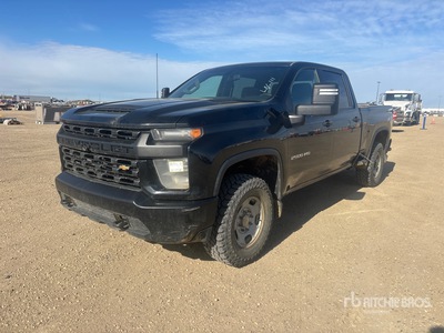 2021 Chevrolet Silverado 2500HD 4x4 Crew Cab Pickup
